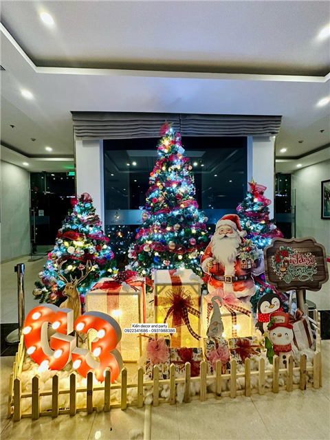 Ảnh Dịch Vụ Trang Trí Noel Ở Vinhomes Skylake